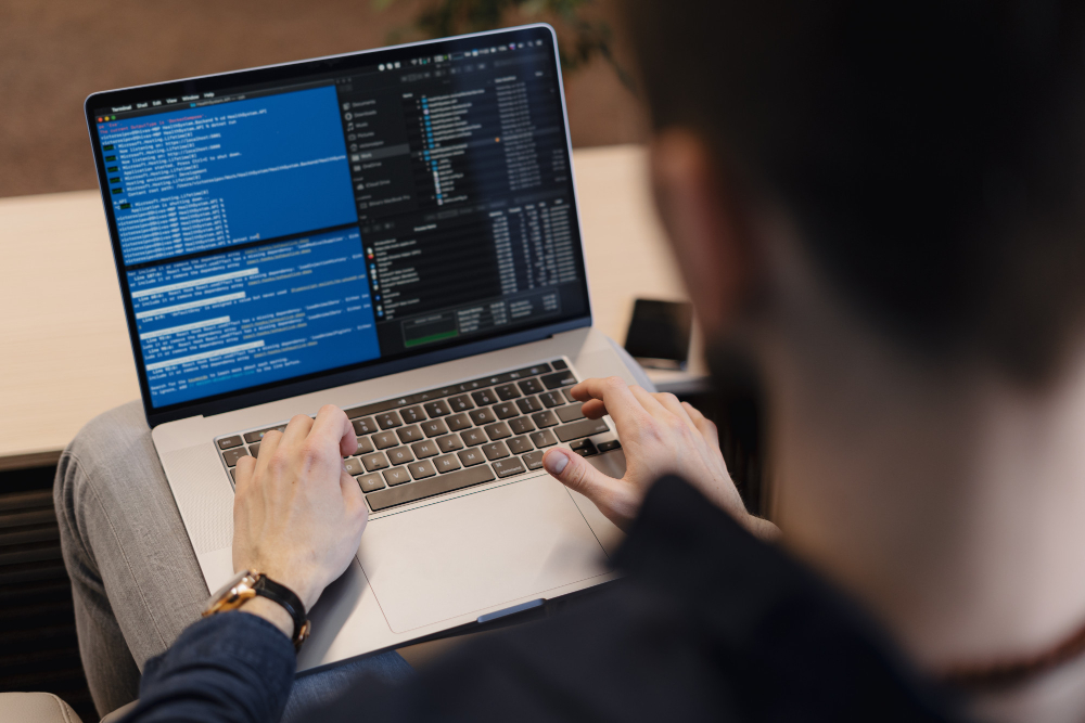 Học IT ra làm gì? Làm lập trình viên IT