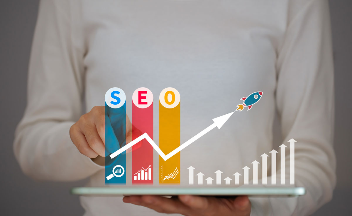 chọn SEO Hosting hay VPS?